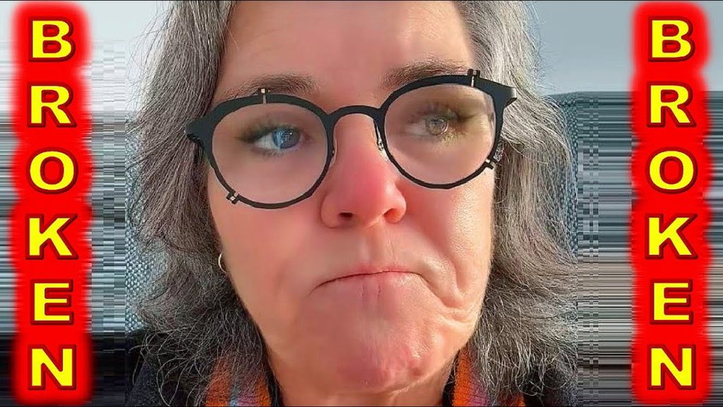 Donald Trump INTERRUPTS Rosie O’Donnell’s Christmas with Family…..